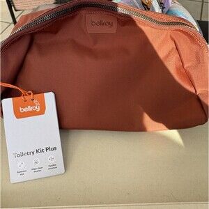 Bell Roy Toiletry Kit Plus – (Toiletries pouch, bag) -Clay